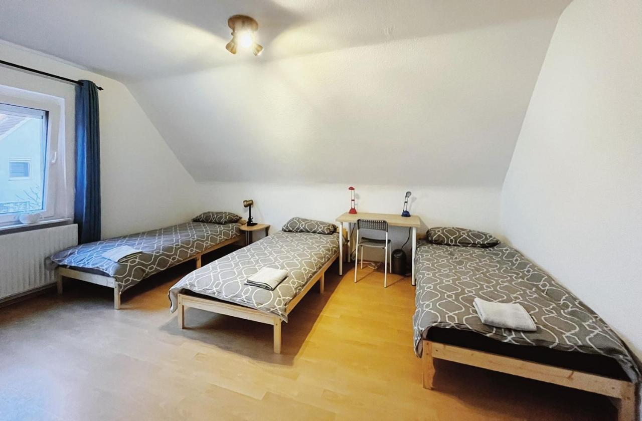 Messezimmer Laatzen 30880 Hannover Esterno foto